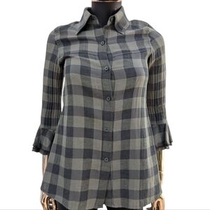 ⭐ Alice + Olivia Plaid Checkered top with bell flared sassy quarter sleeves